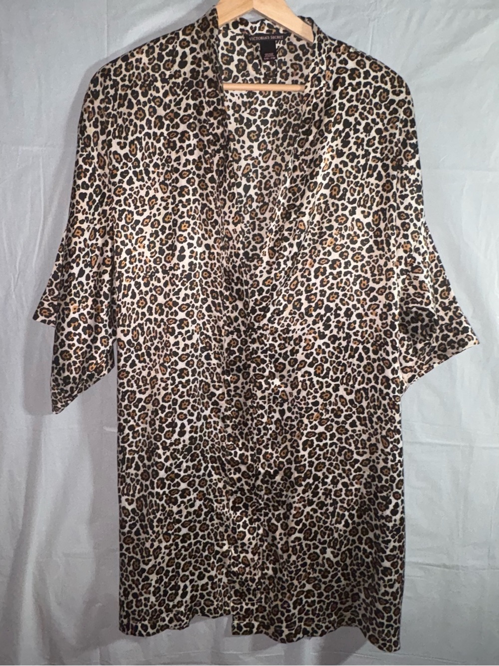 Victoria’s Secret Animal Print Robe Small/Medium Leopard Satin Black Brown Sexy
